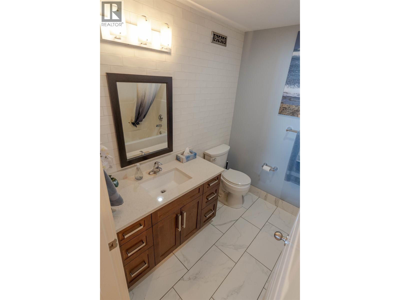 13816 CARDINAL ROAD, Charlie Lake