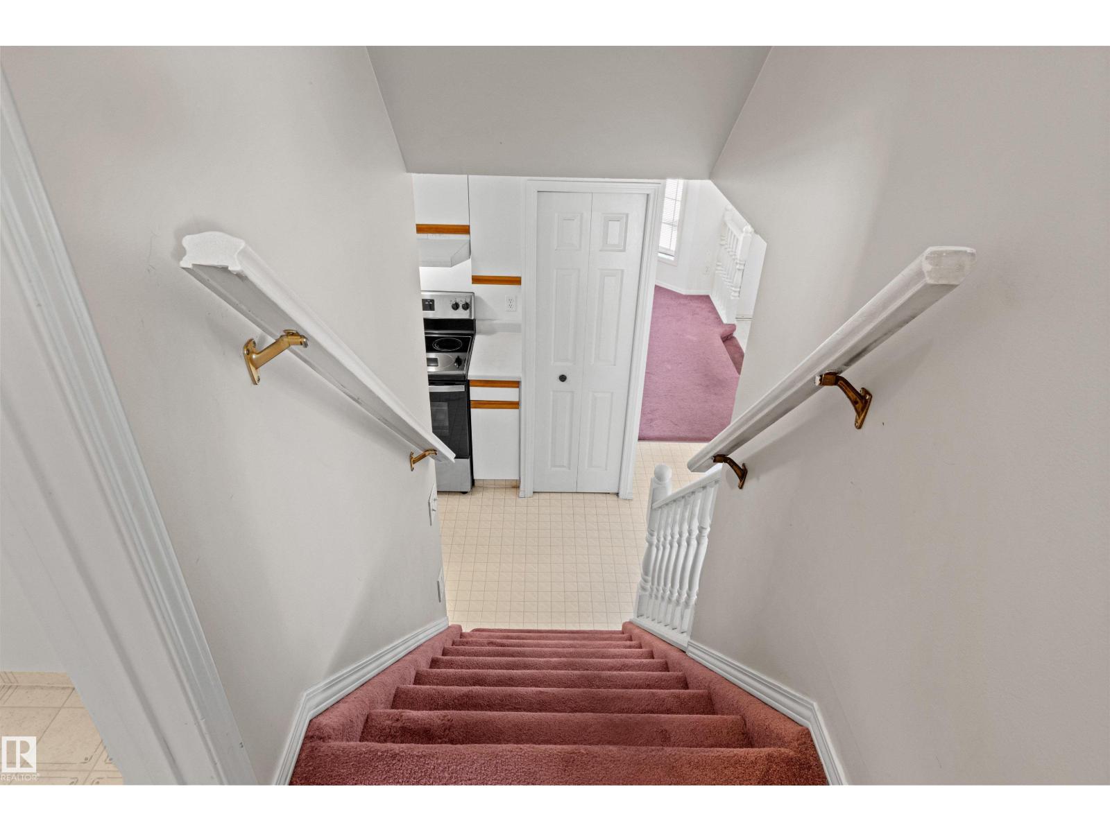#12 3311 58 ST NW - 21
