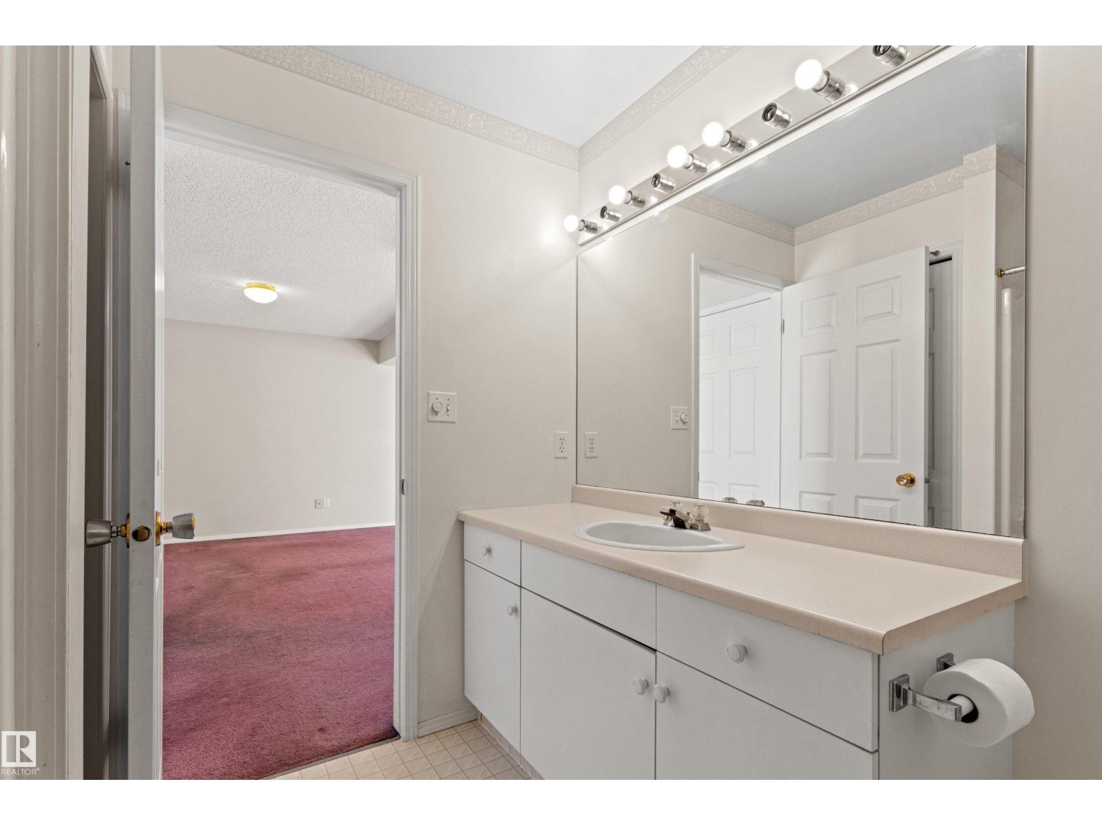 #12 3311 58 ST NW - 44