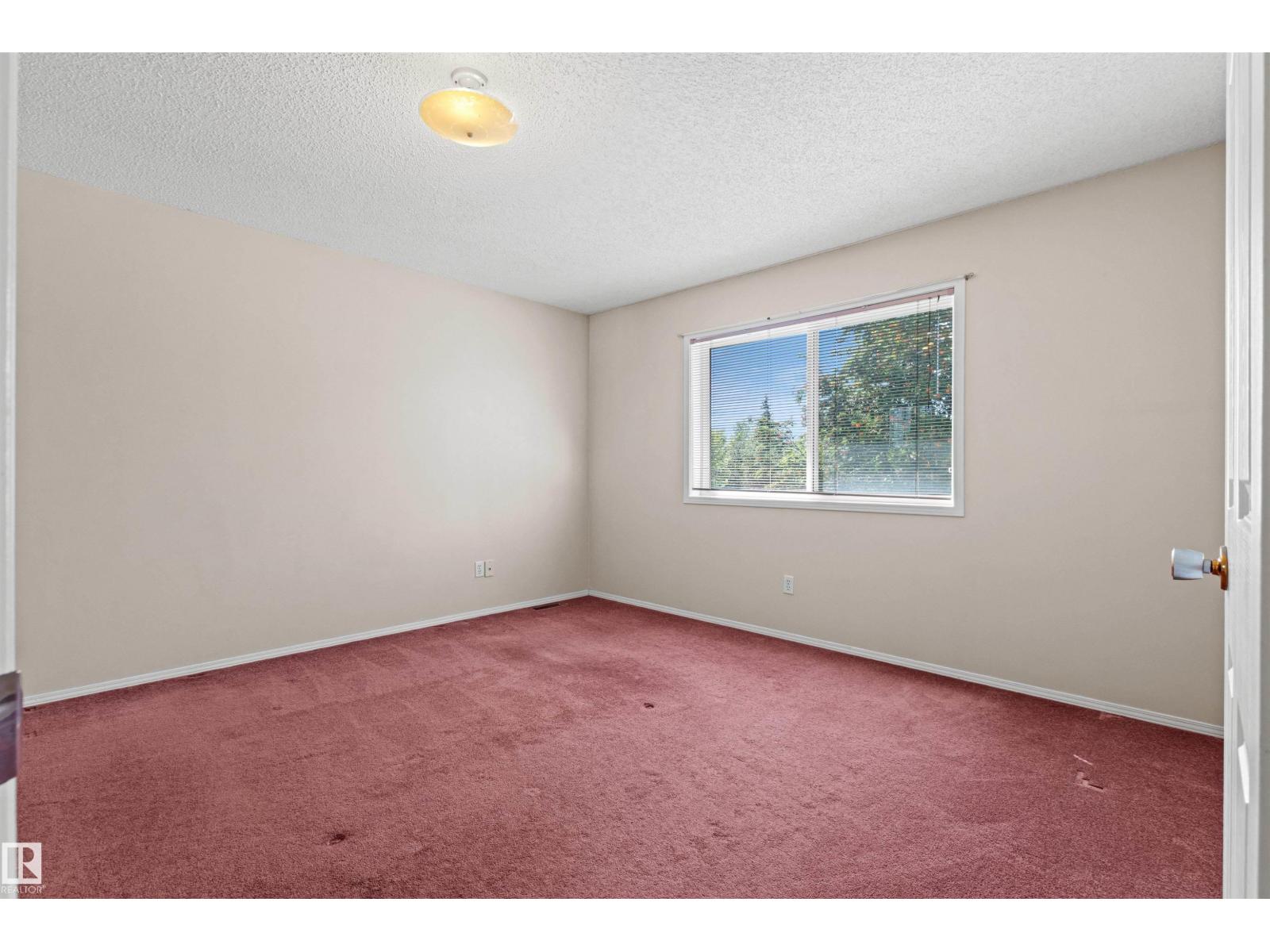 #12 3311 58 ST NW - 22