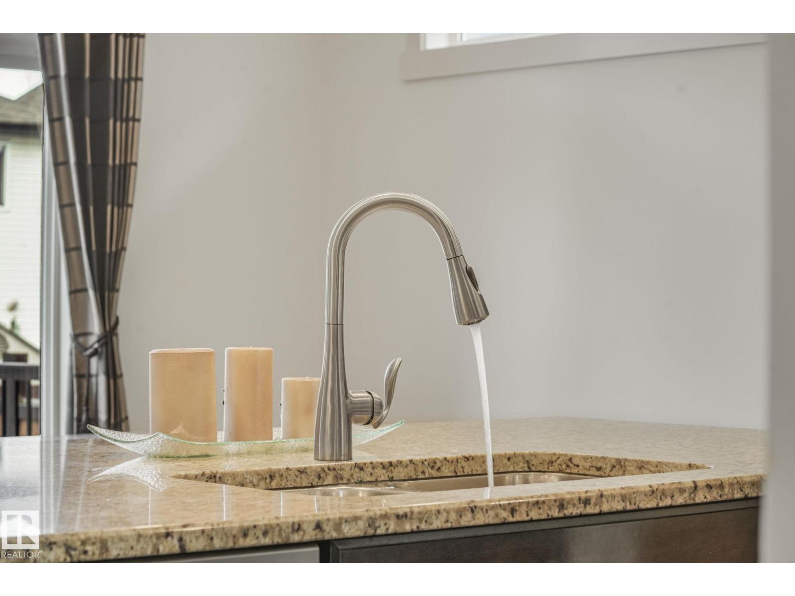 1548 36 AV NW - 14