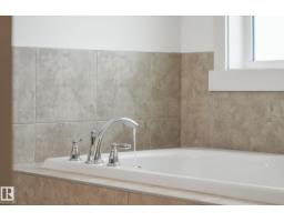 1548 36 Av Nw, Edmonton, AB T6T0M5 Photo 25