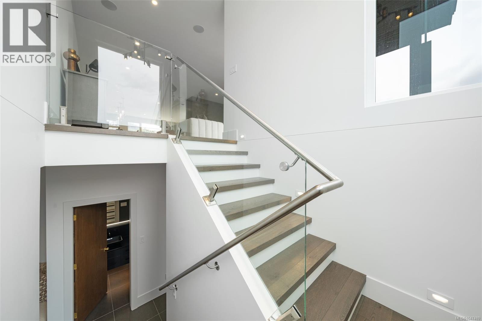 1221 Viewtop Rd - 11
