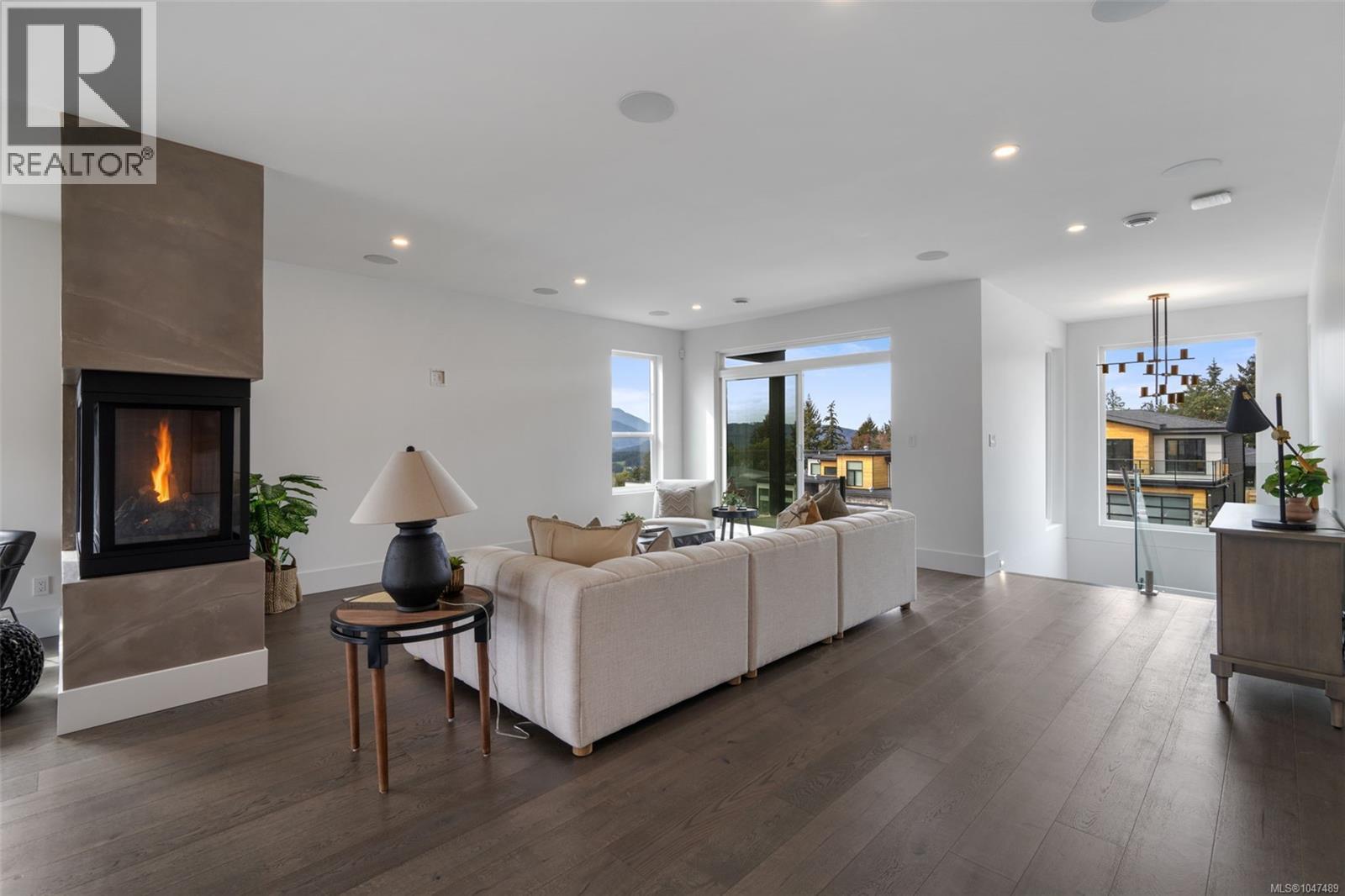 1221 Viewtop Rd - Image 33