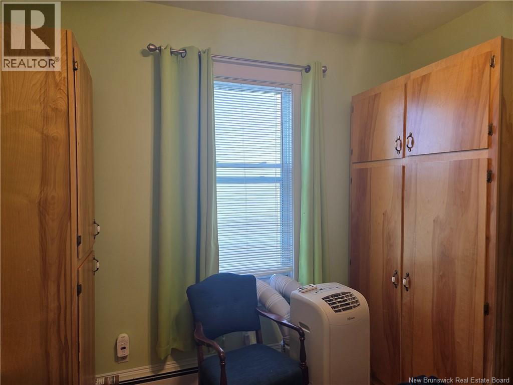 135 Dufferin - Image 23