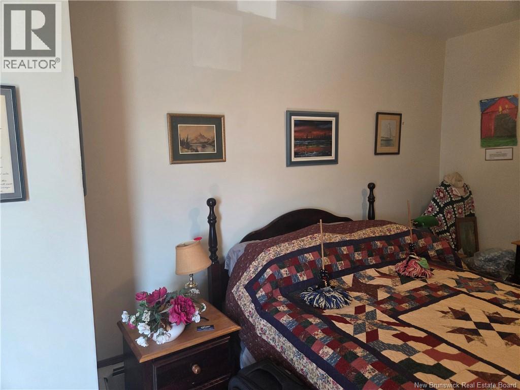 135 Dufferin - Image 30