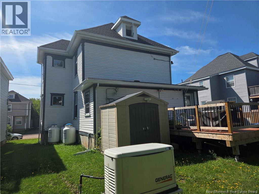 135 Dufferin - Image 4