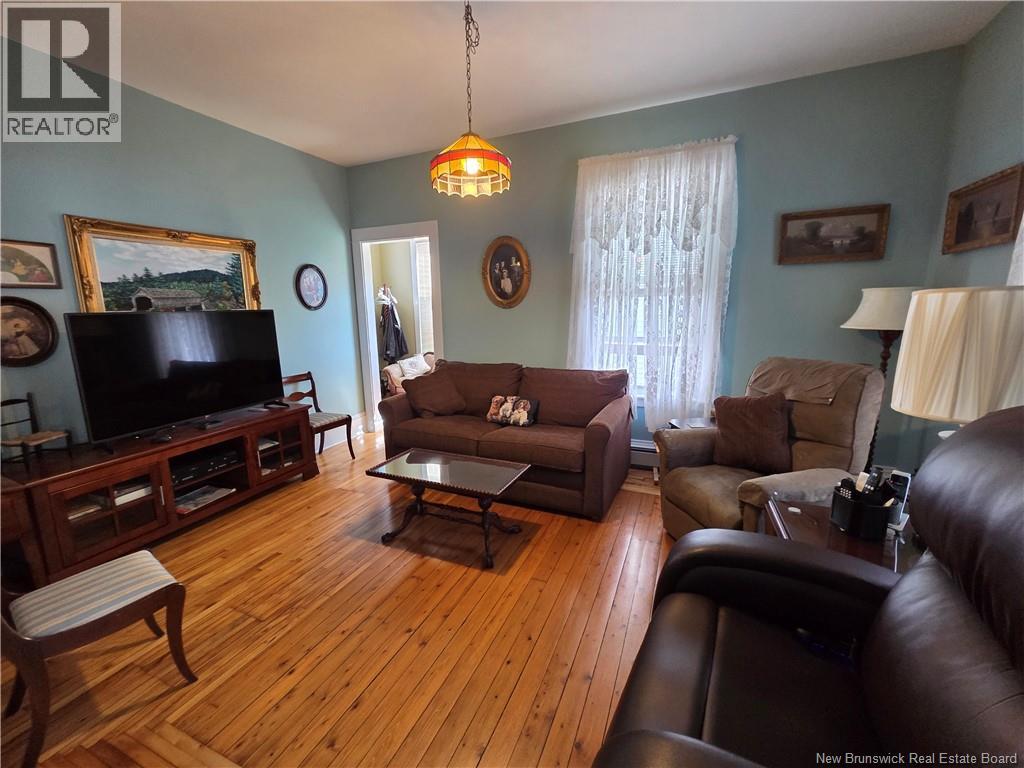 135 Dufferin - 13