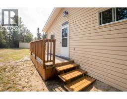 56 Lakeview Avenue, Gull Lake, AB T0C0J0 Photo 35