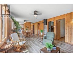 56 Lakeview Avenue, Gull Lake, AB T0C0J0 Photo 17