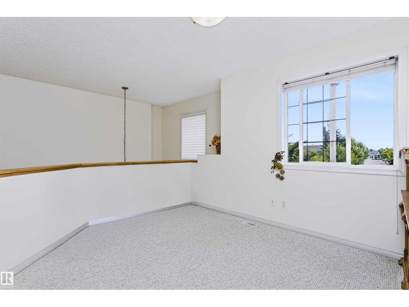 1720 ROBERTSON PL SW - 24