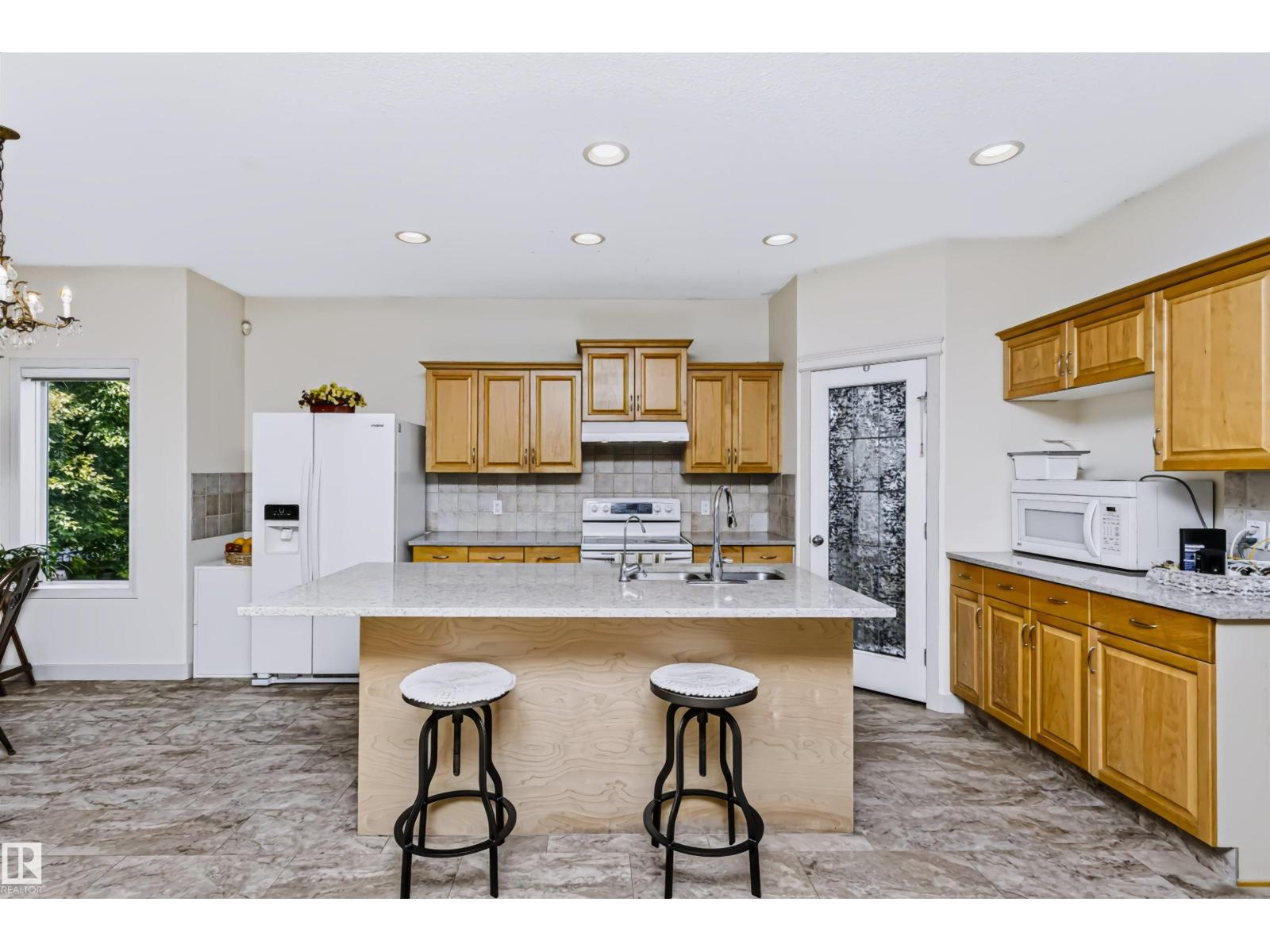 1720 ROBERTSON PL SW - Image 11