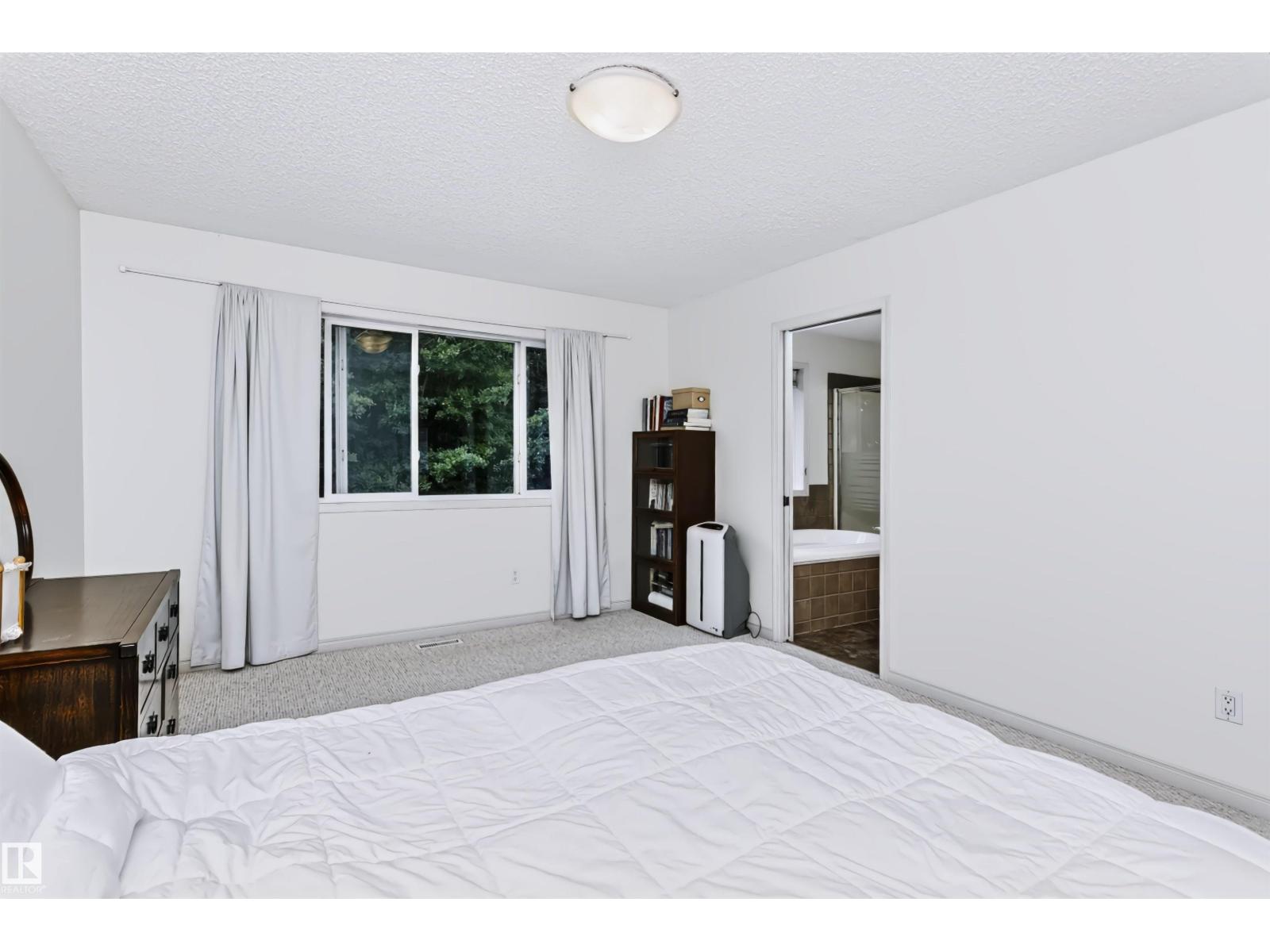 1720 ROBERTSON PL SW - Image 33
