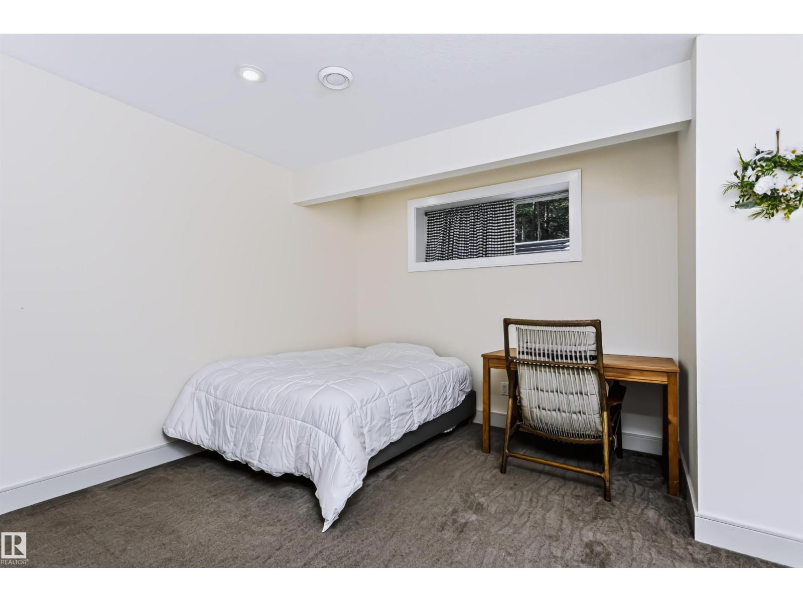 1720 ROBERTSON PL SW - Image 40