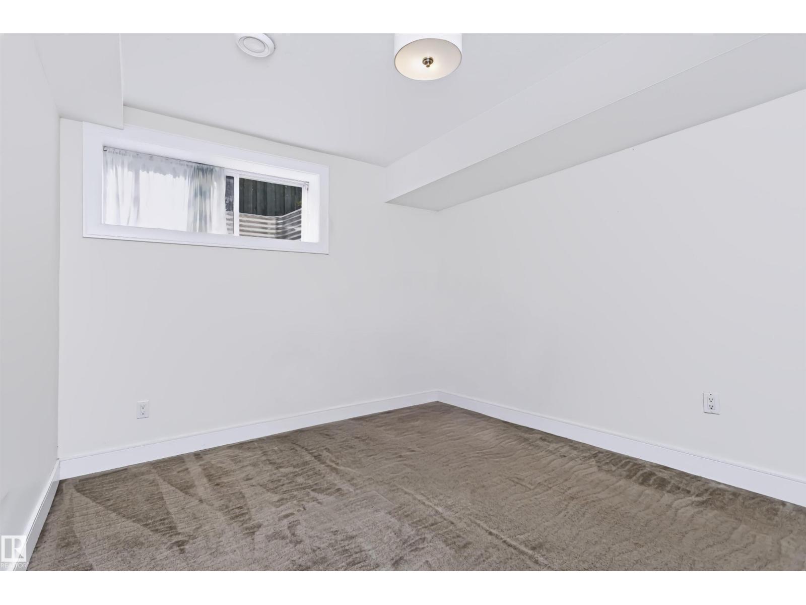 1720 ROBERTSON PL SW - Image 42