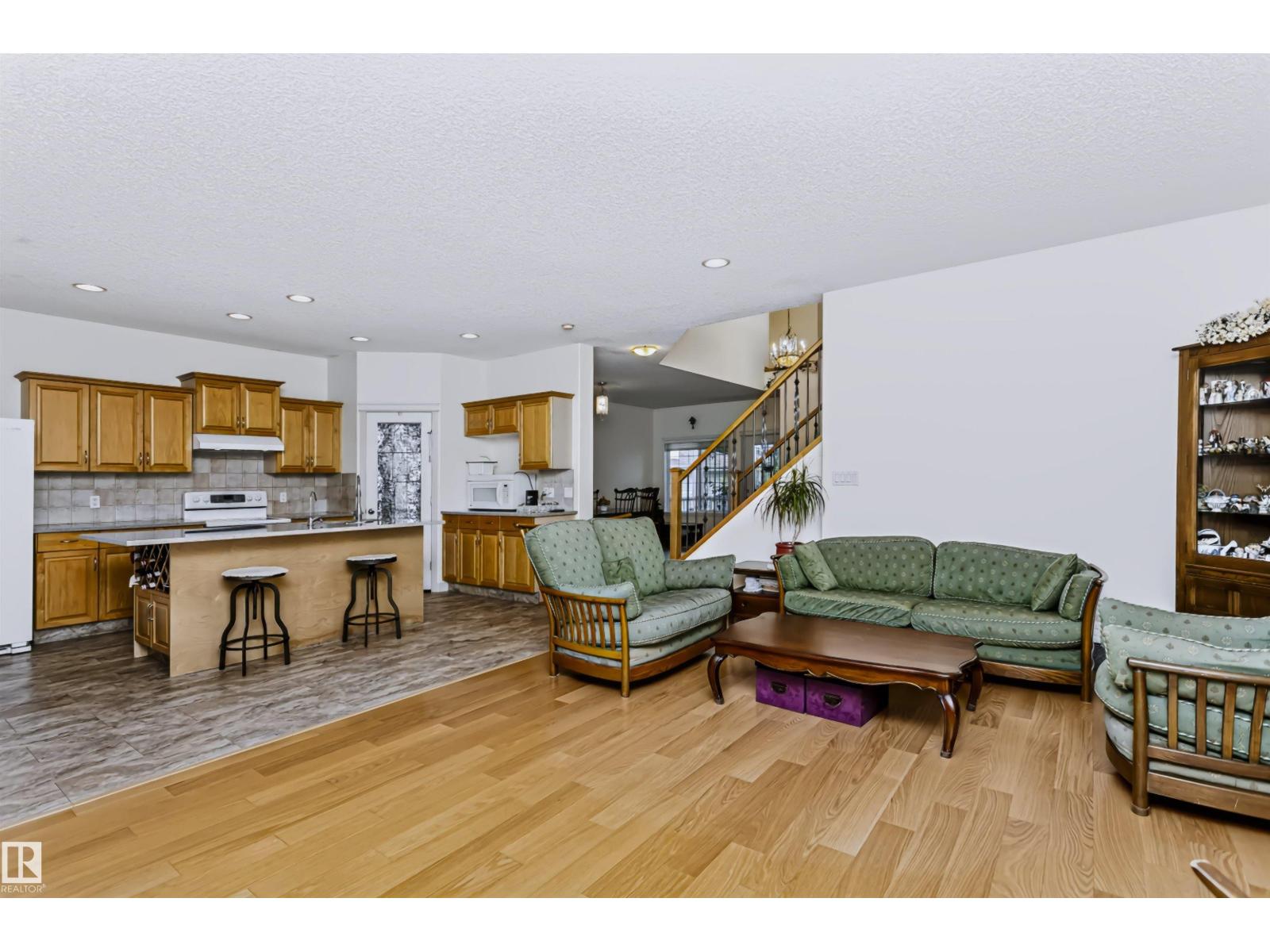 1720 ROBERTSON PL SW - Image 18