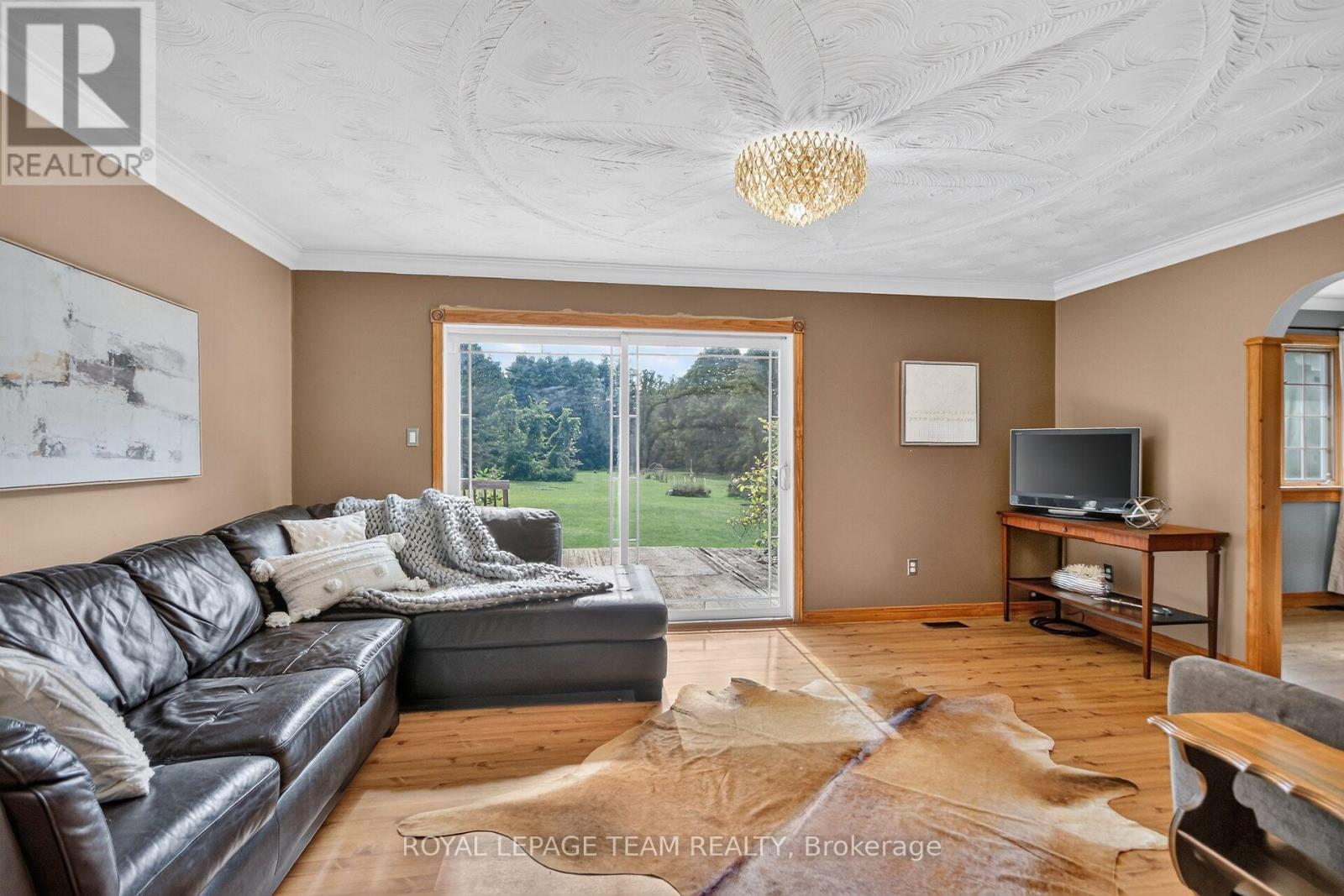 3246 TOLMIES CORNERS ROAD - Image 10