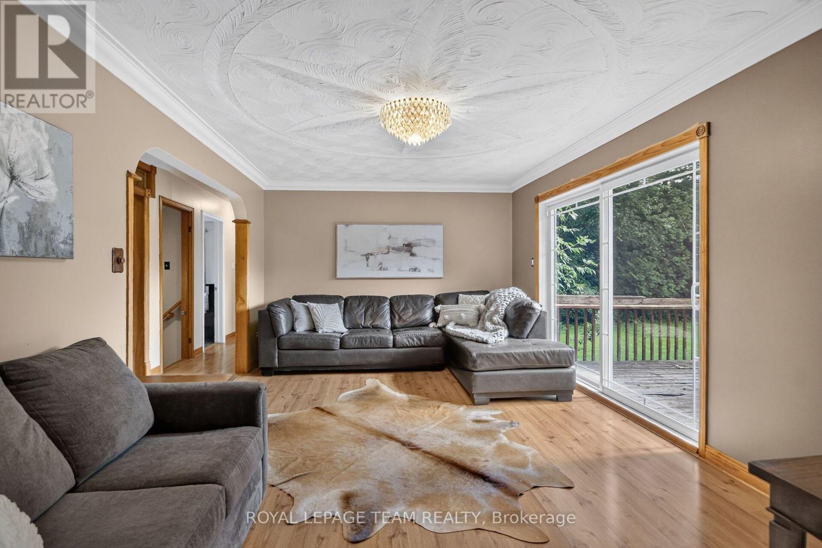 3246 TOLMIES CORNERS ROAD - Image 11