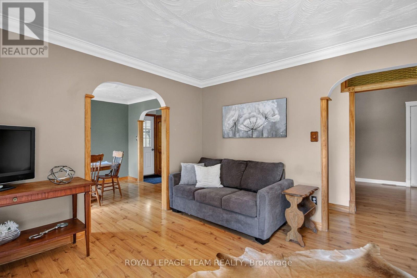 3246 TOLMIES CORNERS ROAD - 13