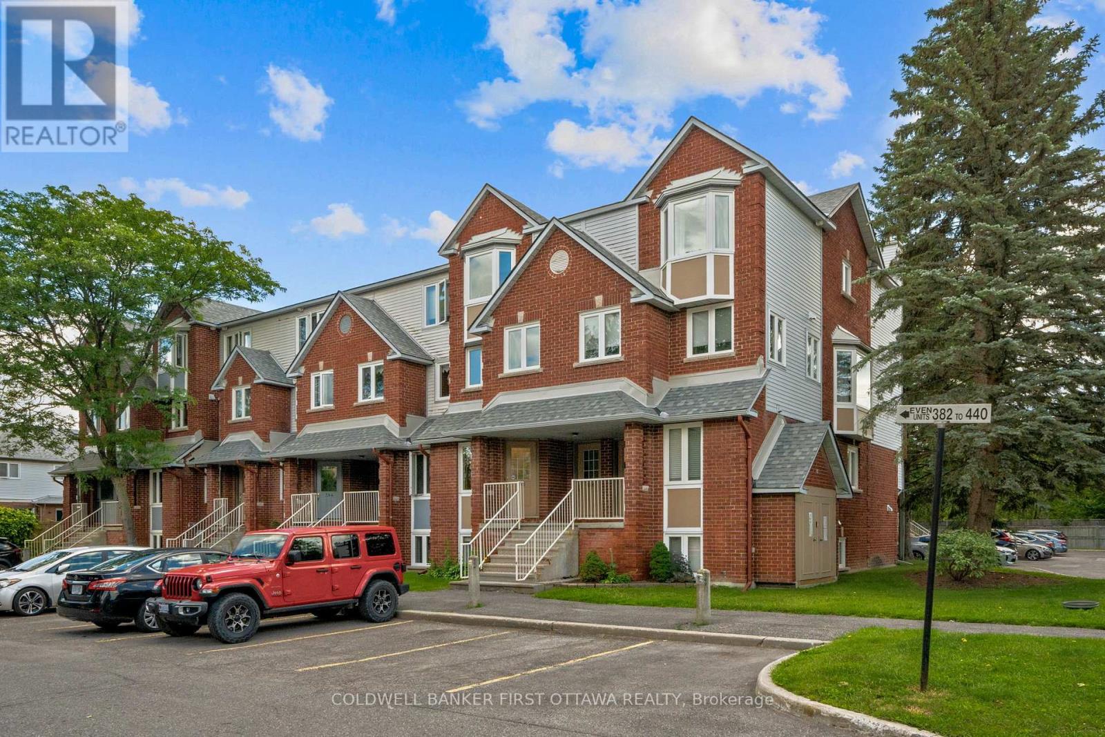 386 BRISTON PRIVATE - 1