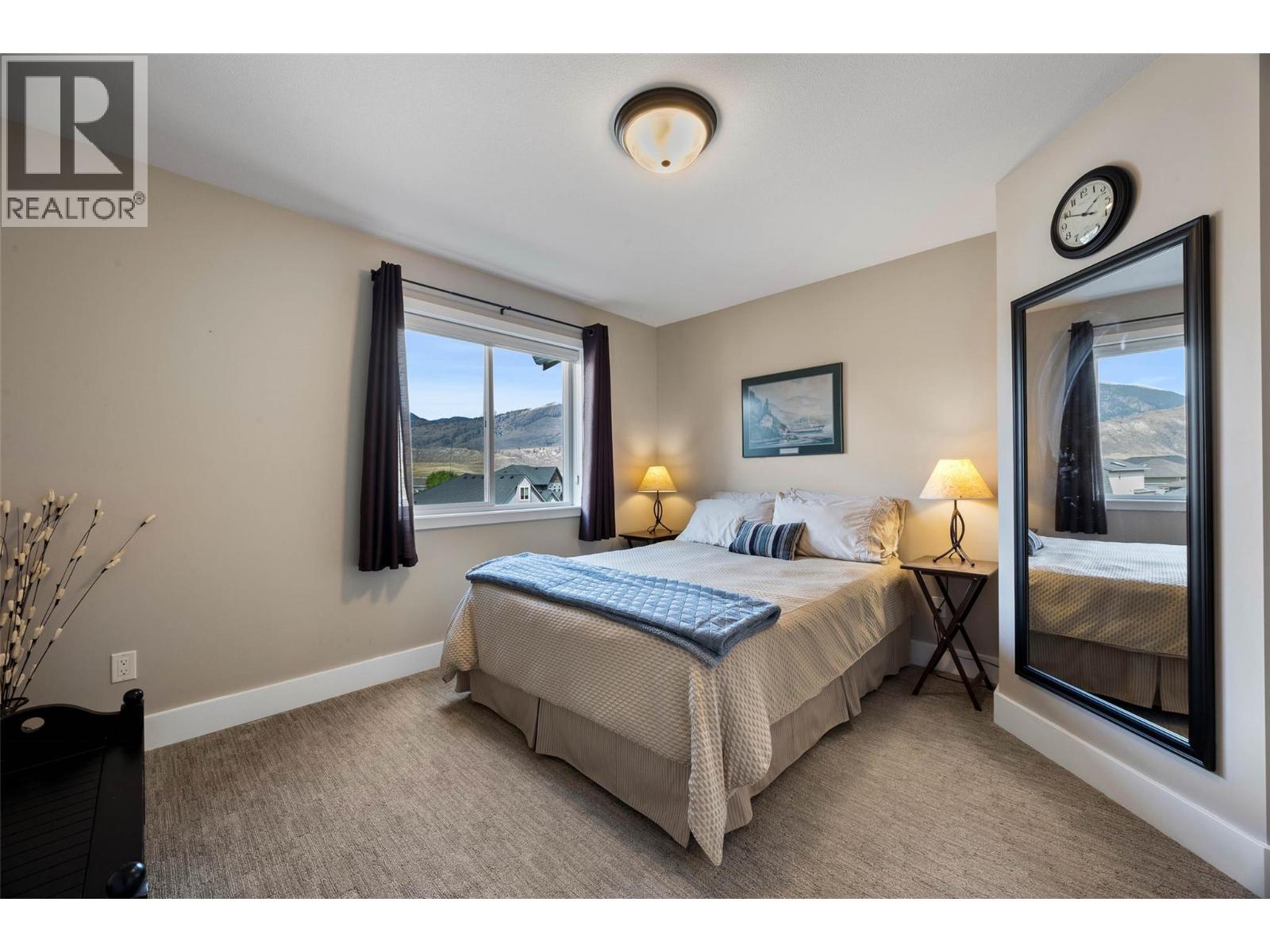 8913 Grizzly Crescent - Image 34