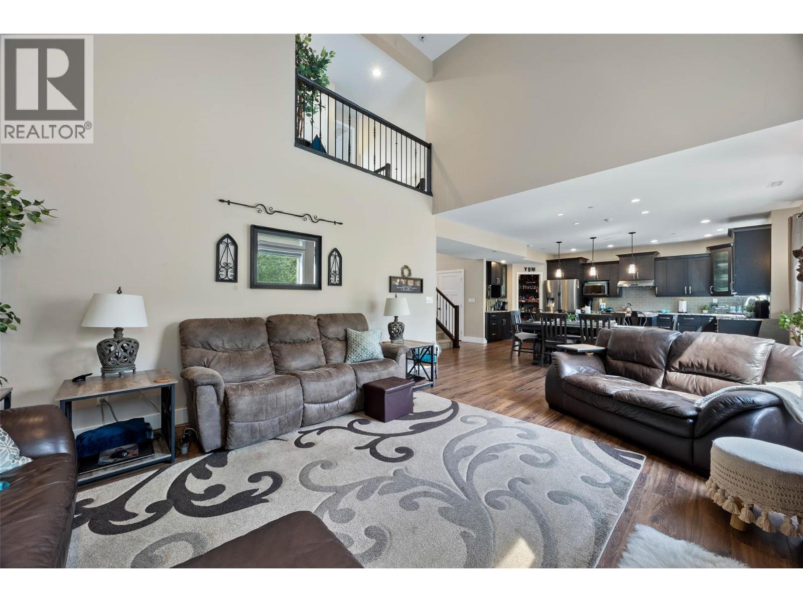 8913 Grizzly Crescent - 17