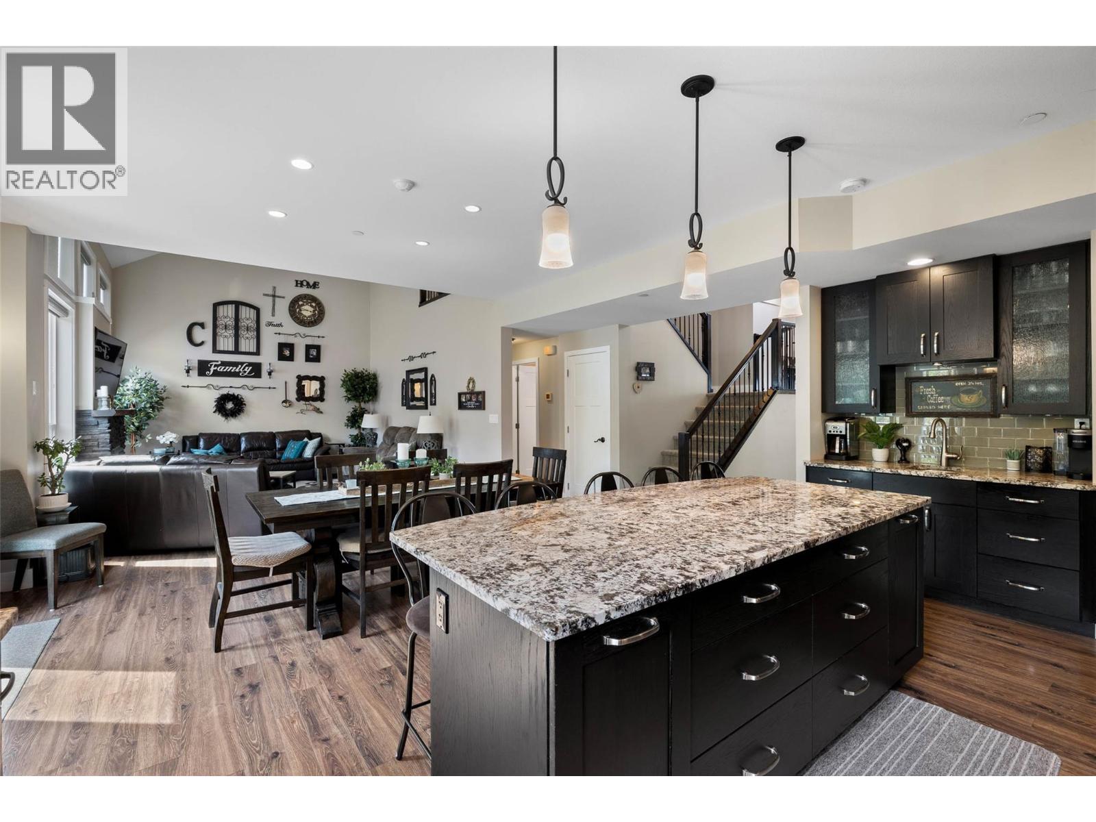 8913 Grizzly Crescent - Image 5
