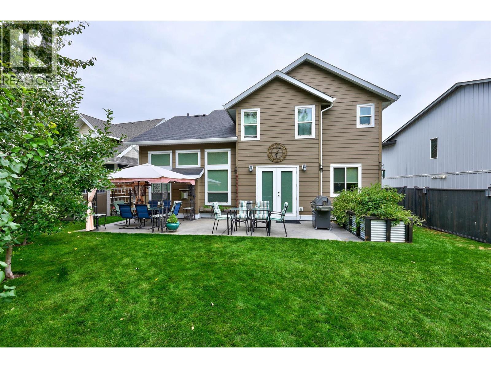 8913 Grizzly Crescent - Image 49