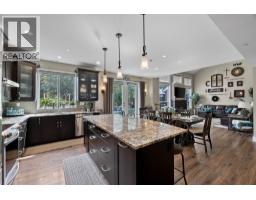 Kitchen - 8913 Grizzly Crescent, Kamloops, BC V2C6T9 Photo 6