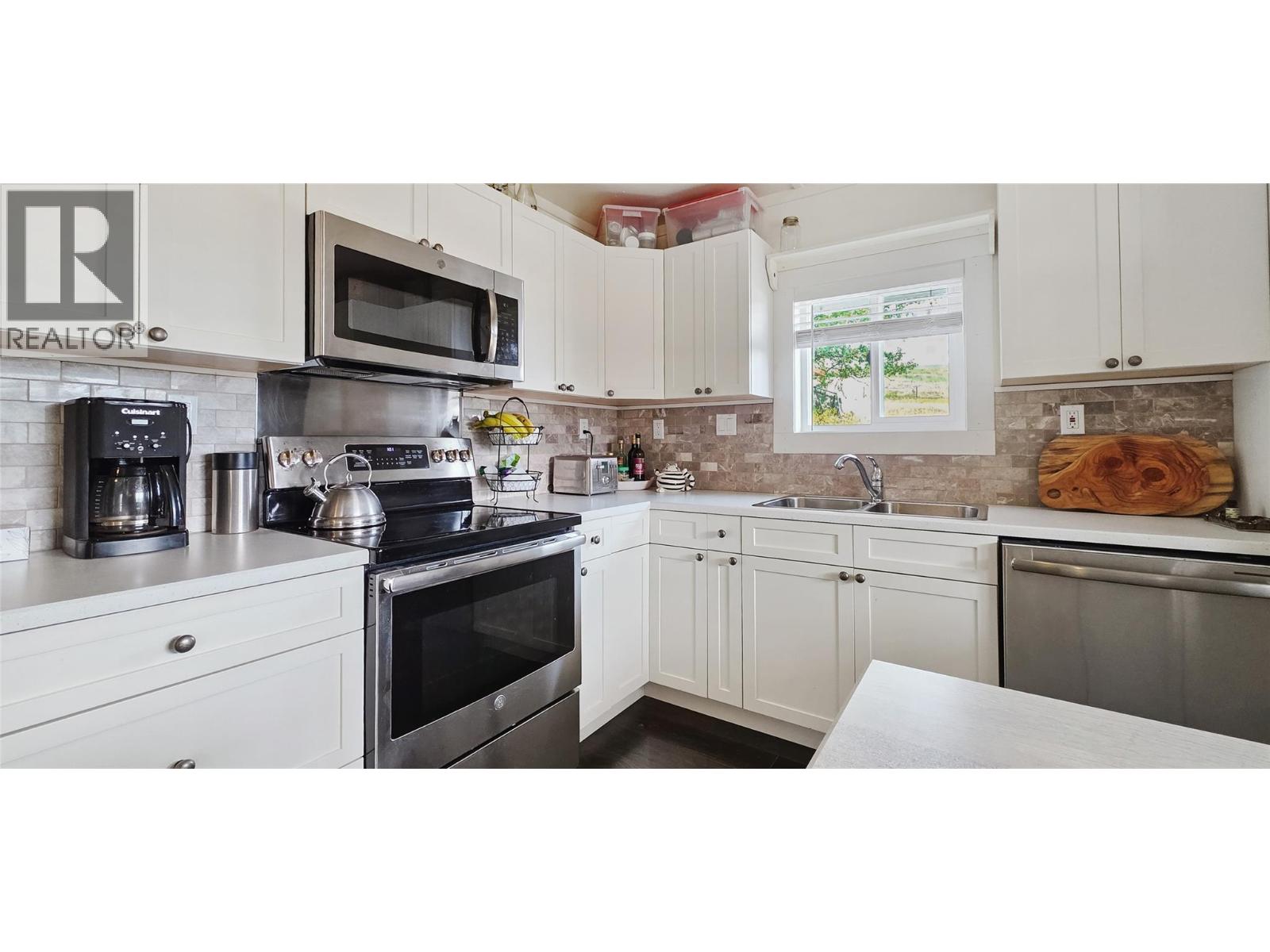 5335 CANYON Road, Rock Creek