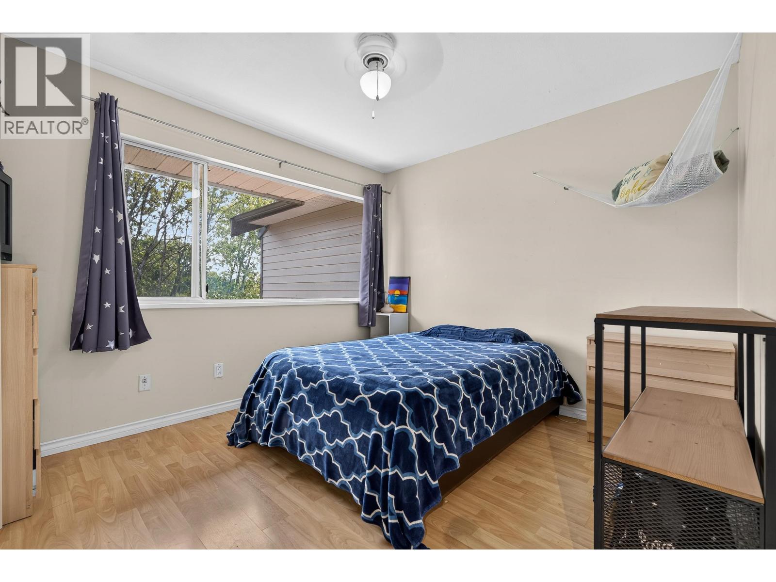 48 5380 SMITH DRIVE, Richmond