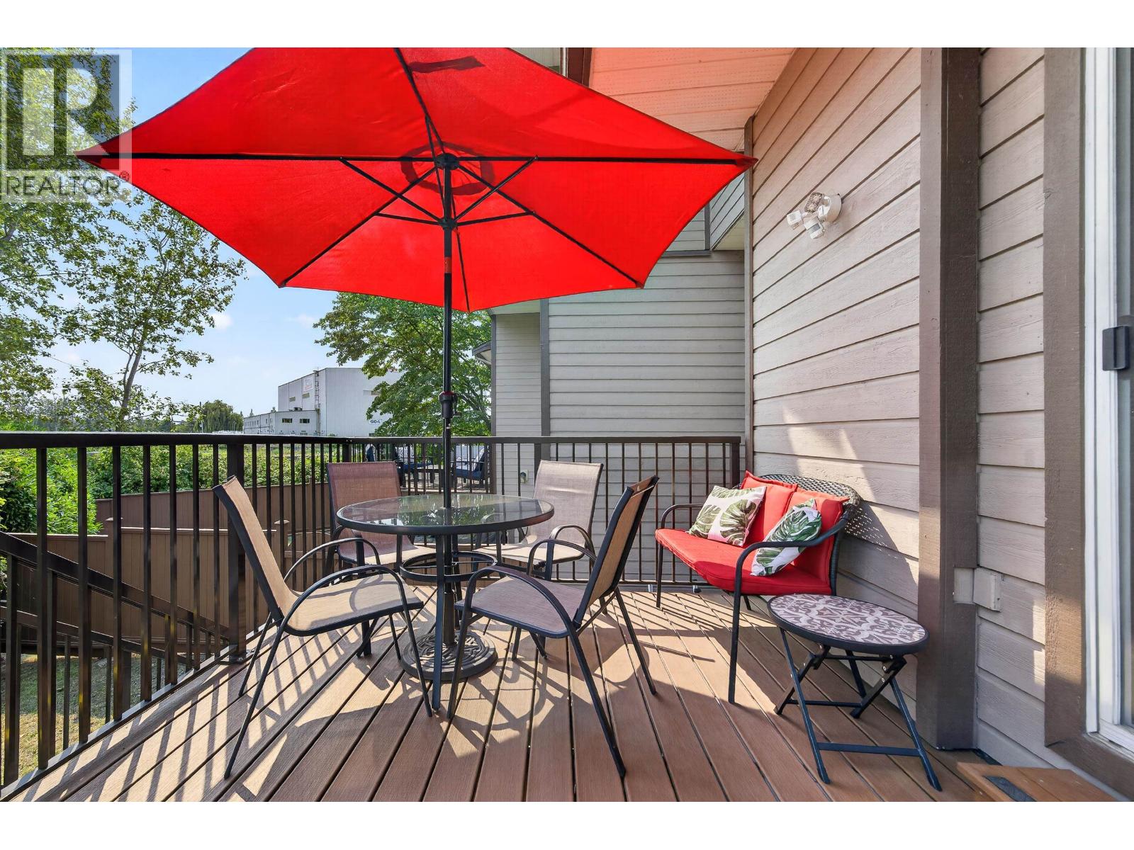 48 5380 SMITH DRIVE, Richmond