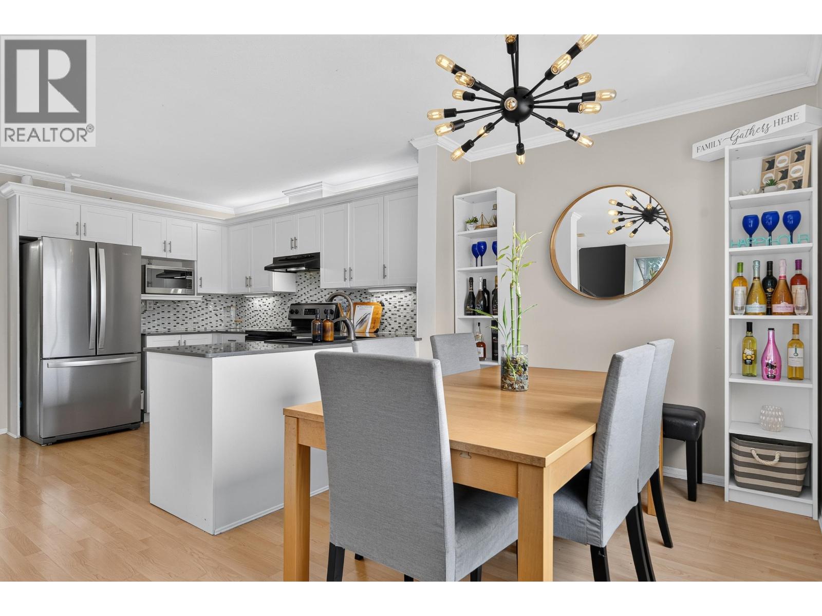 48 5380 SMITH DRIVE, Richmond