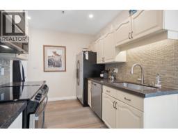 401 2 Renaissance Square, New Westminster, BC V3M6K3 Photo 13
