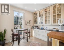 401 2 Renaissance Square, New Westminster, BC V3M6K3 Photo 14