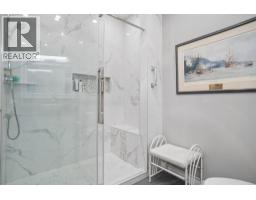401 2 Renaissance Square, New Westminster, BC V3M6K3 Photo 19