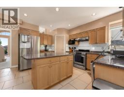 94 Linden Court, Port Moody, BC V3H5C1 Photo 13