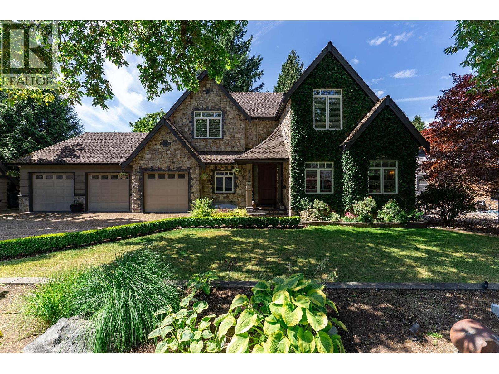 Property for sale at 930 SELKIRK CRESCENT