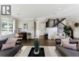 930 Selkirk Crescent, Coquitlam, BC V3J6E5 Photo 12