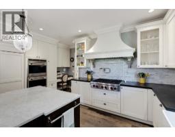 930 Selkirk Crescent, Coquitlam, BC V3J6E5 Photo 8