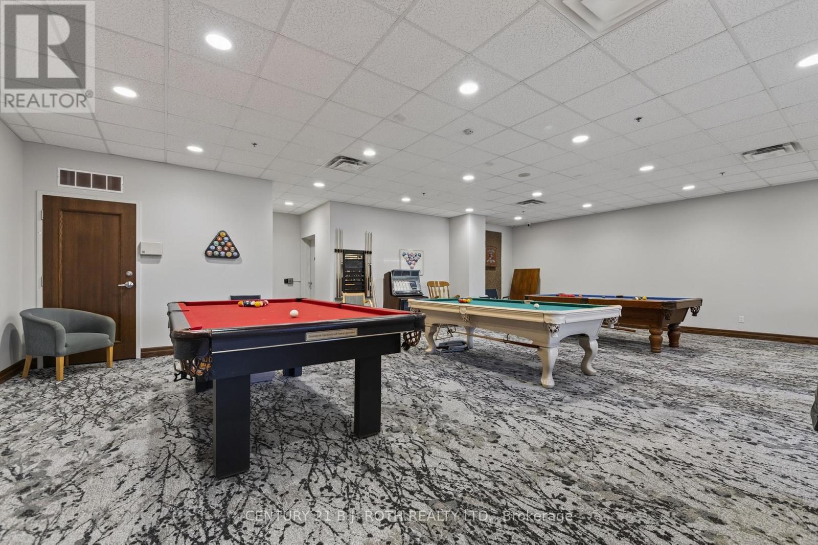 #904 33 ELLEN STREET - Image 38