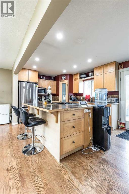 2867 16 Ave SE - 10