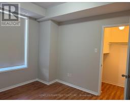 149 - 60 Fairwood Circle, Brampton, ON L6R0Y6 Photo 9