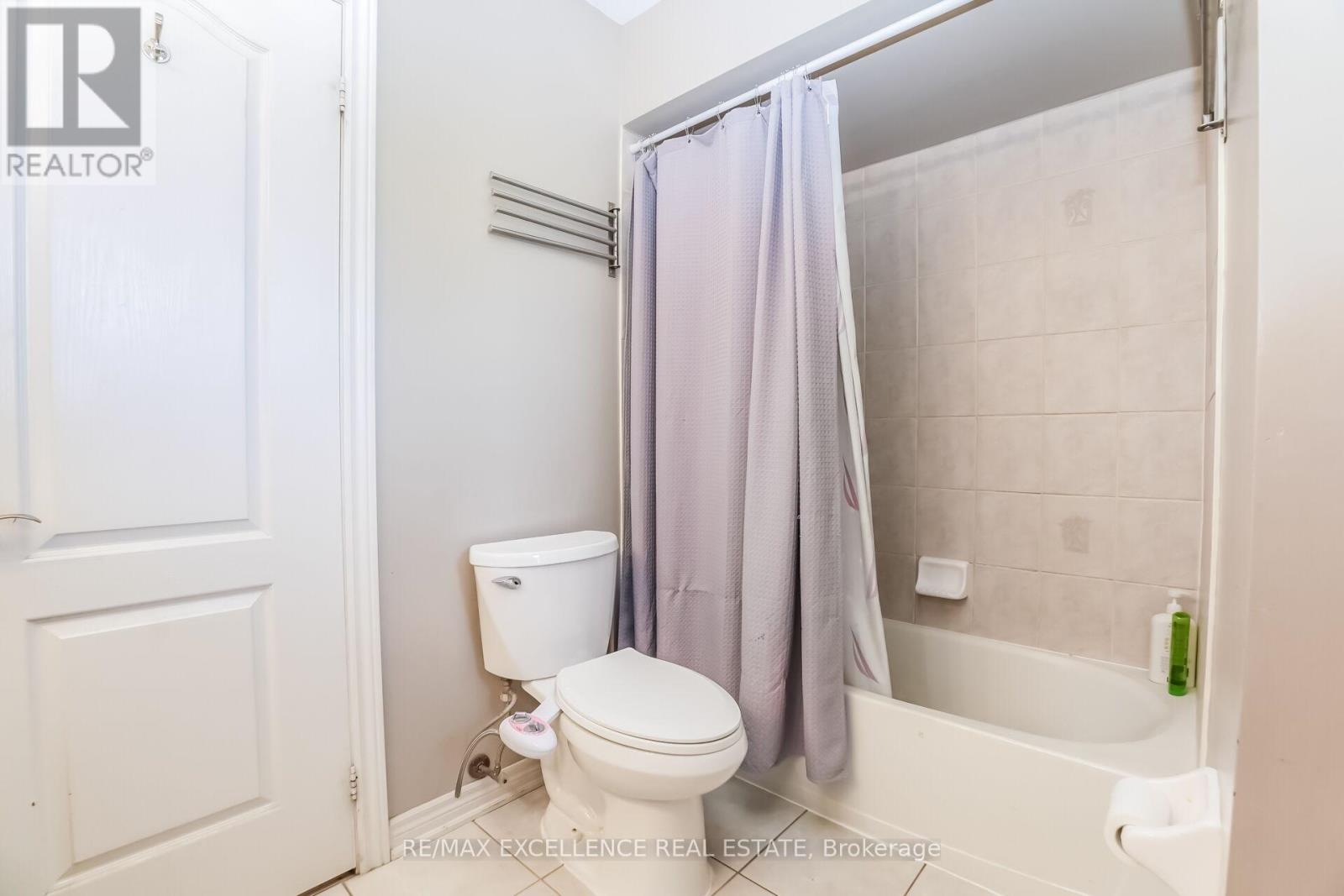 78 BRENTCLIFF DRIVE - 23
