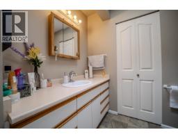 Kitchen - 3524 Cory Drive, Terrace, BC V8G5R3 Photo 10