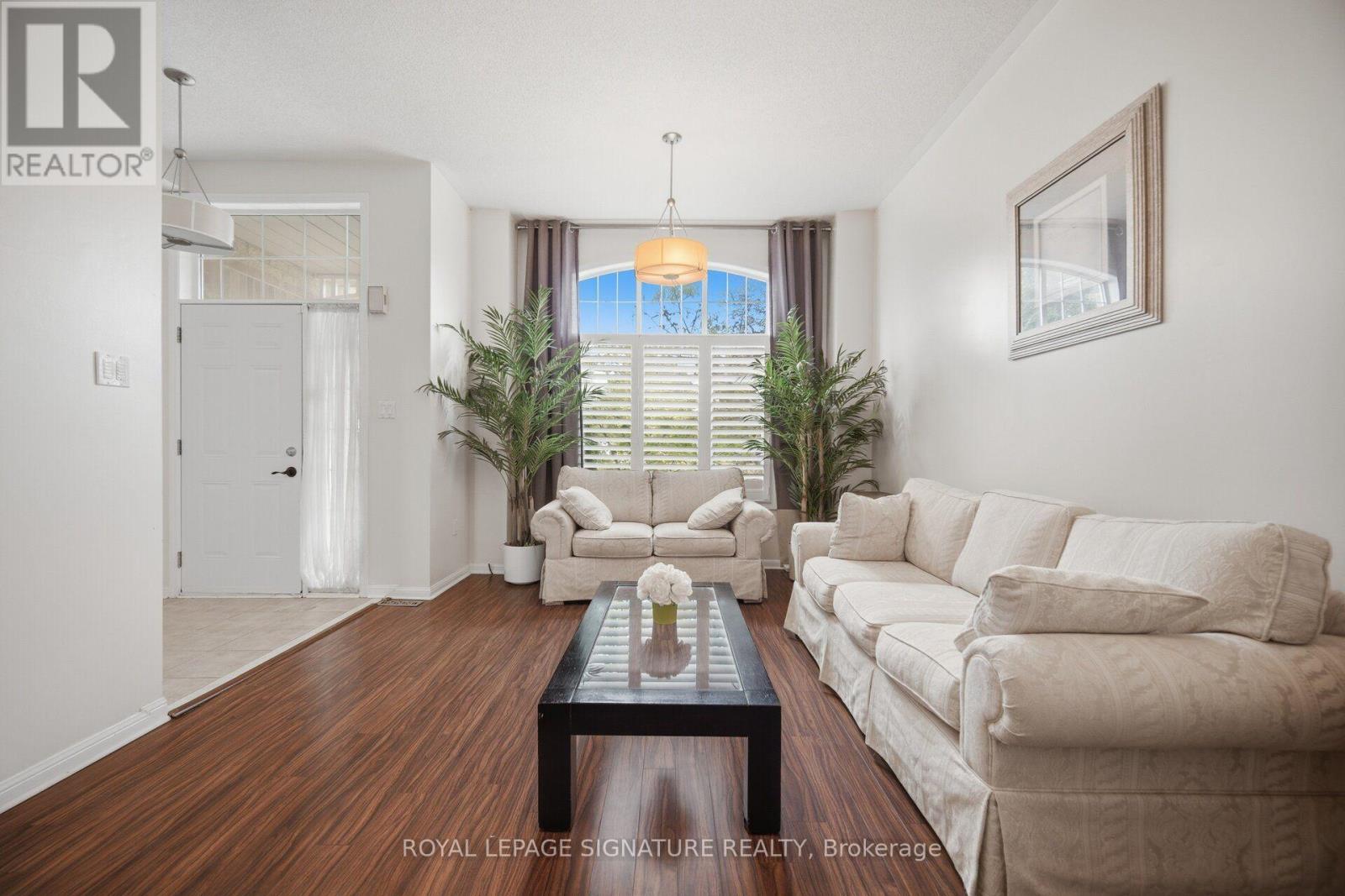 79 CORNELL PARK AVENUE - 3
