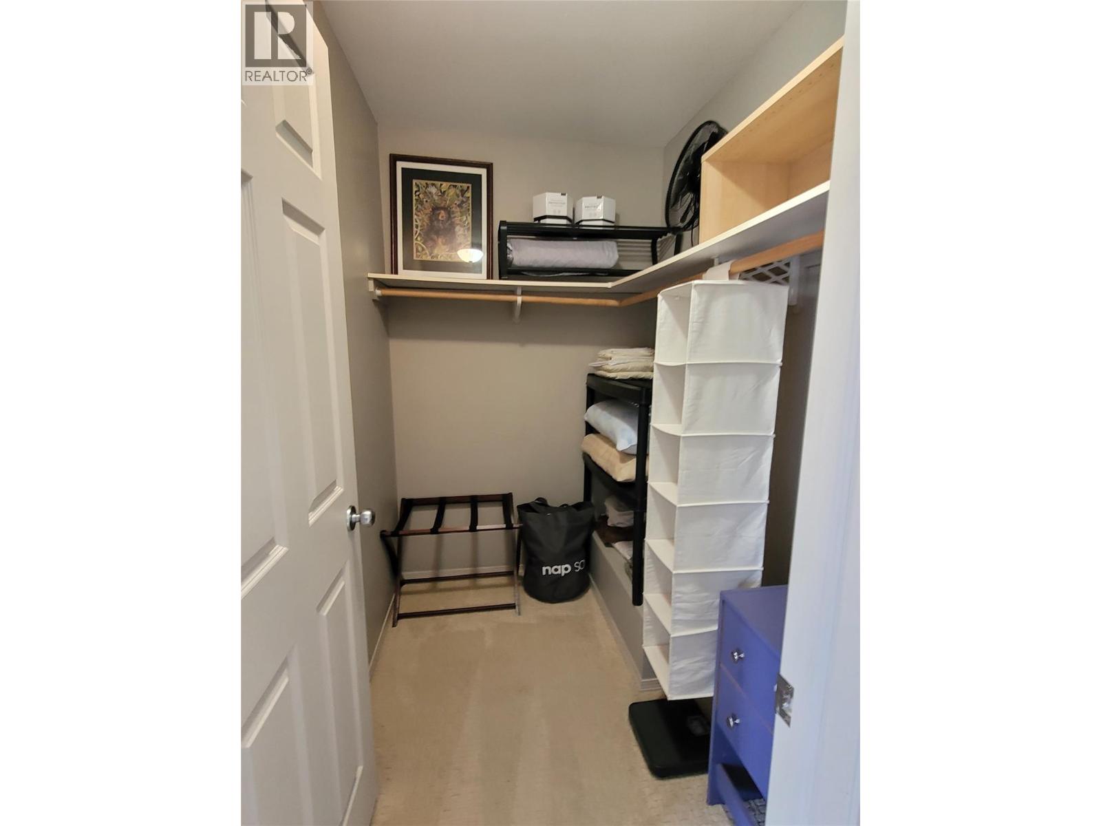 619 10th Avenue - Image 25
