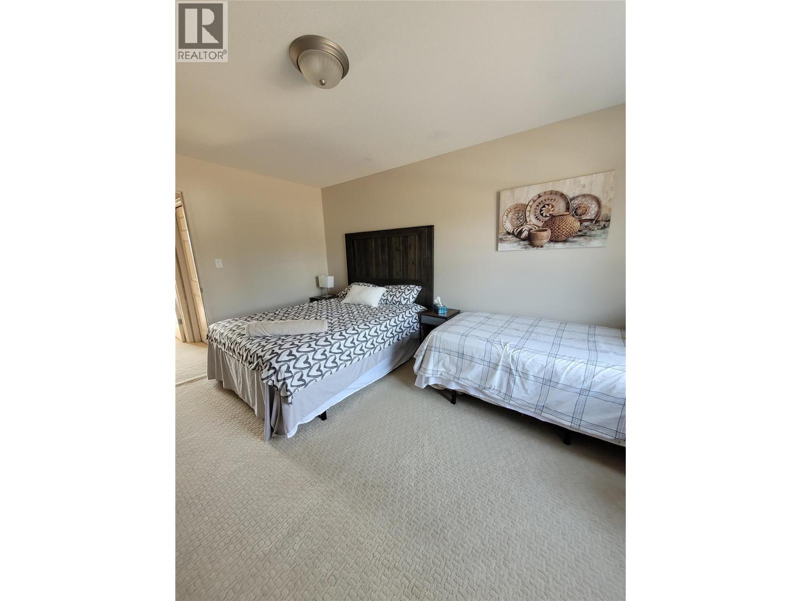 619 10th Avenue - 29