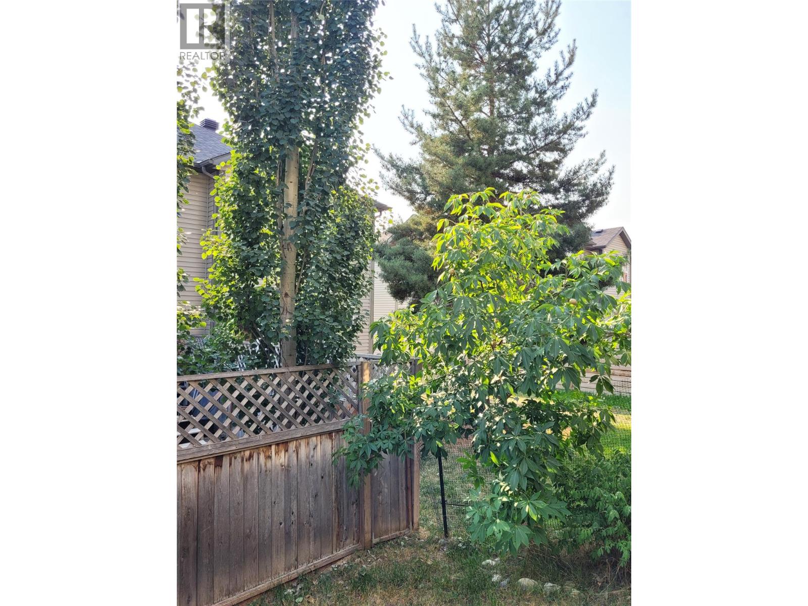 619 10th Avenue - Image 13