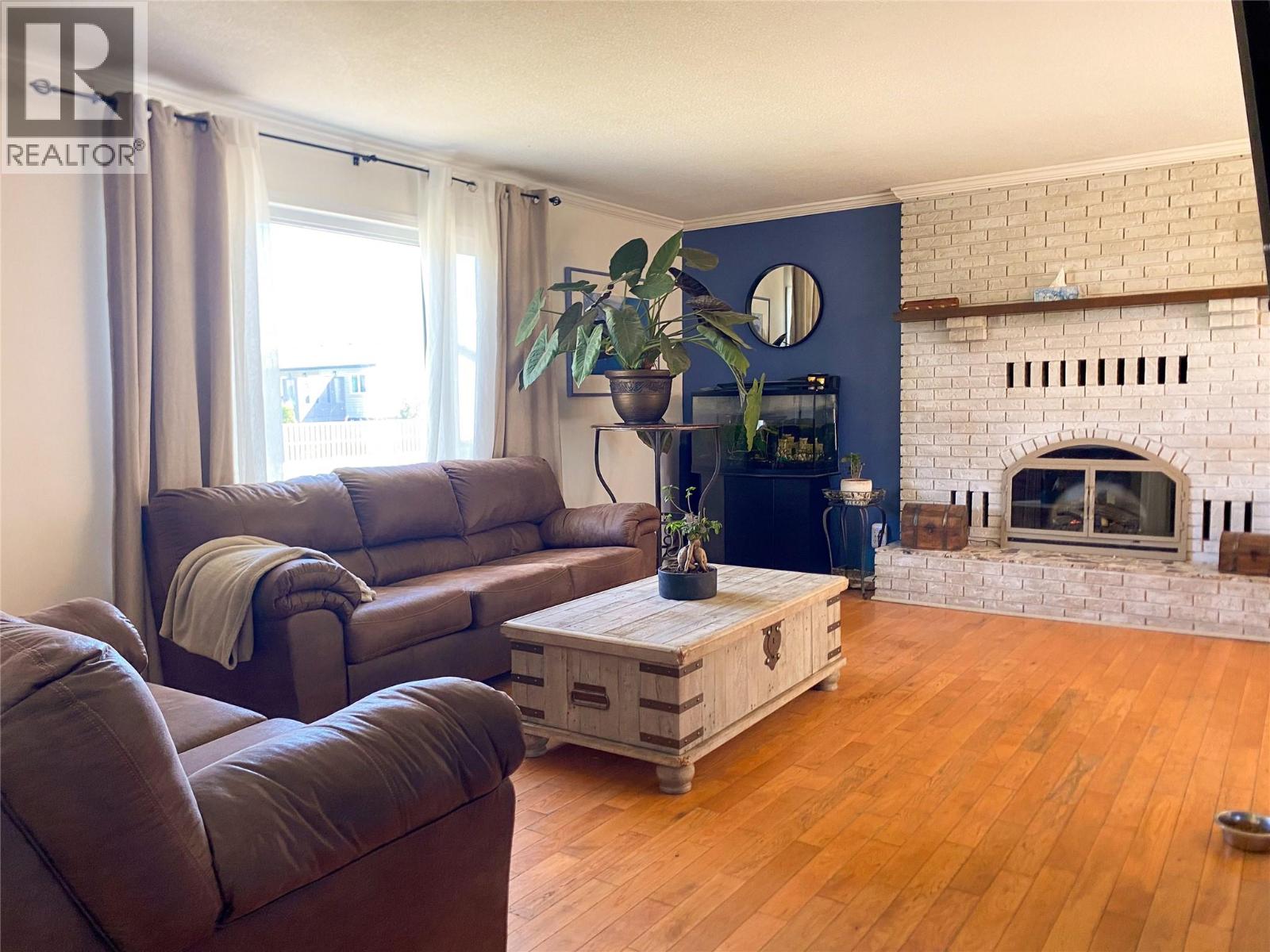 9017 17 Street - Image 3